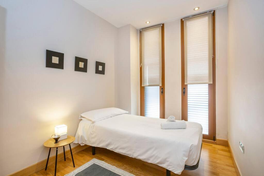 Marieta By The Castle With Ac Apartment
